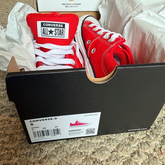 Converse Cherry Red Madison Low-Top Sneakers - Picture 2 of 5